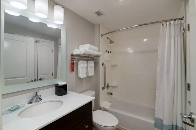 استوديو بسرير كينج، TOWNEPLACE SUITES DALLAS MCKINNEY 9/10