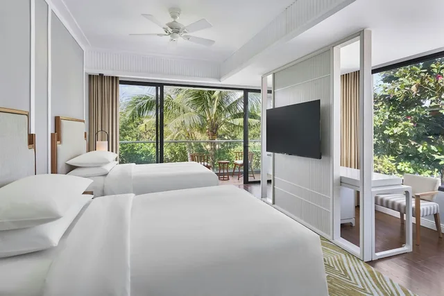 فيلا بسريرين مزدوجين بإطلالة على البحر بـ4 غرف نوم بمسبح خاص، Renaissance Hoi An Resort & Spa 1/10