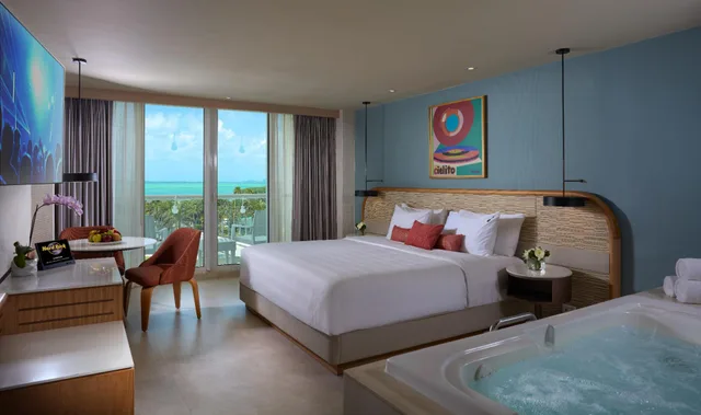 غرفة قياسية بإطلالة على البحيرة، Hard Rock Hotel Cancun 1/1