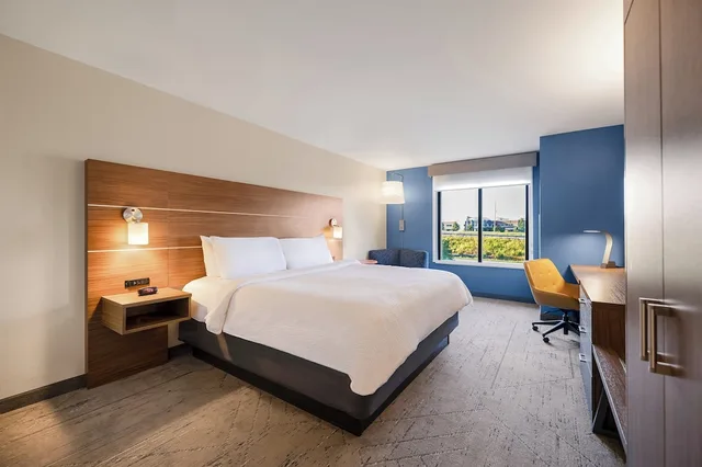 غرفة قياسية بسرير كينج لذوي الإعاقة، Holiday Inn Express Hotel Suites Rolla Univ of Missouri Rolla 3/4