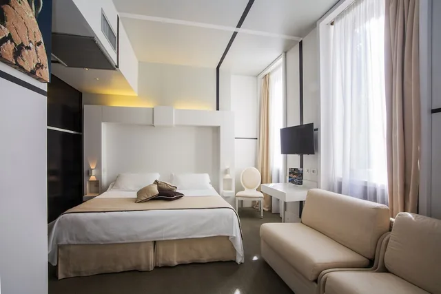 Superior, Quadruple, King Bed, 2 Sofa, Hotel Piccolo Portofino 1/4