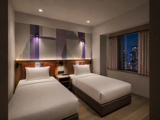 Room, 3 Beds, Hundred Stay Tokyo Shinjuku 1/1