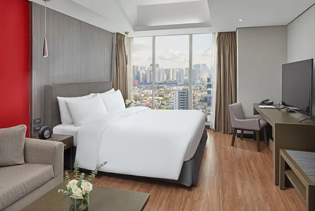 Deluxe King, F1 Hotel Manila BGC 2/5
