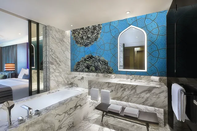 Spectacular, King Bed, Garden View، W Muscat 4/4