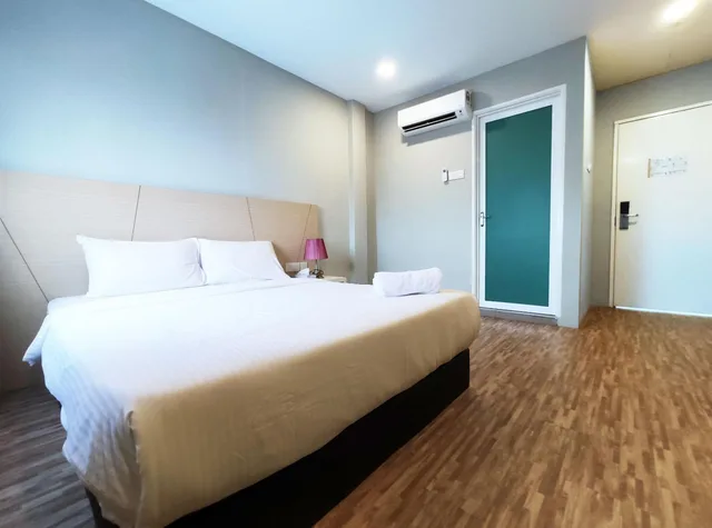 غرفة قياسية بسرير كوين، Princess Hotel Pontian 4/6