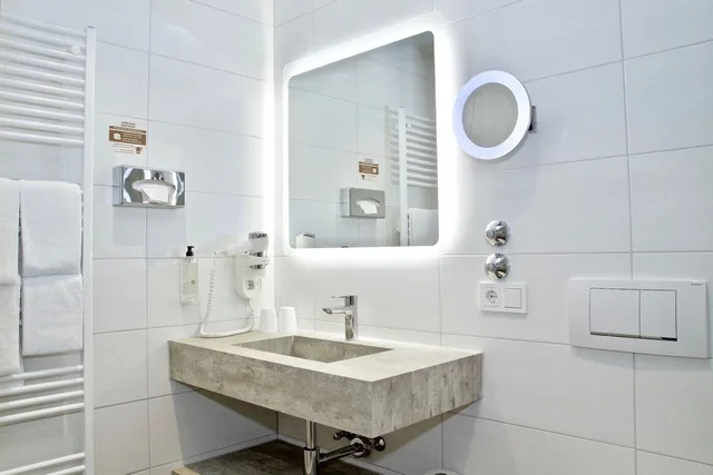غرفة كومفورت بسرير مزدوج مع أريكة، Hotel zur Post 9/10