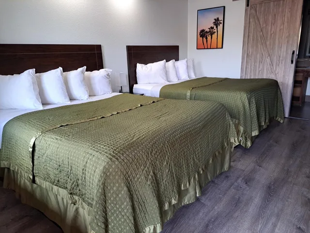 غرفة بسريرين كوين، Dunes Motel 1/3