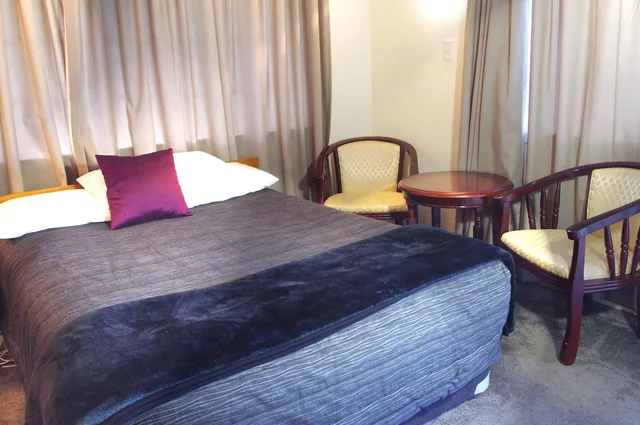 استوديو بسرير كوين، Tudor Motor Lodge 3/4