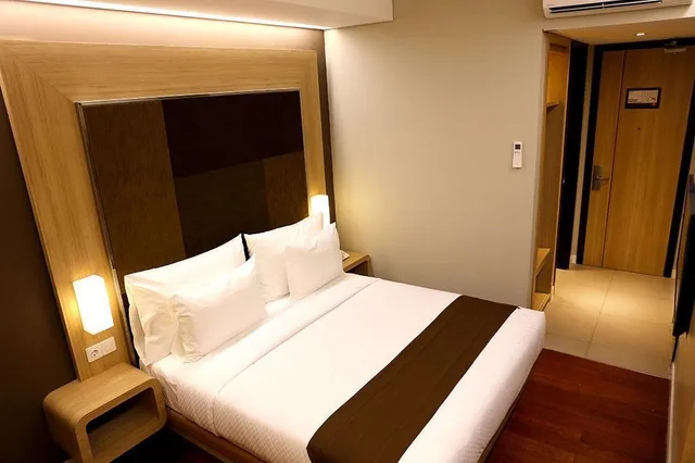 غرفة سوبيريور بسرير كينج، Grand Citihub Hotel at Panakkukang 3/4