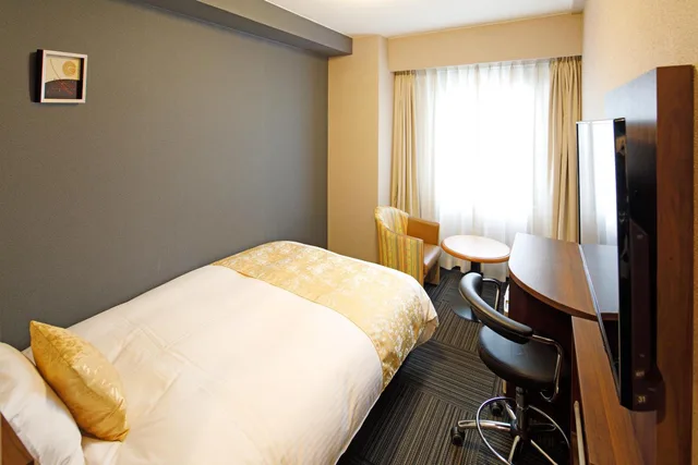غرفة صغيرة مزدوجة للمدخنين، HOTEL SUNROUTE HIKONE 2/2
