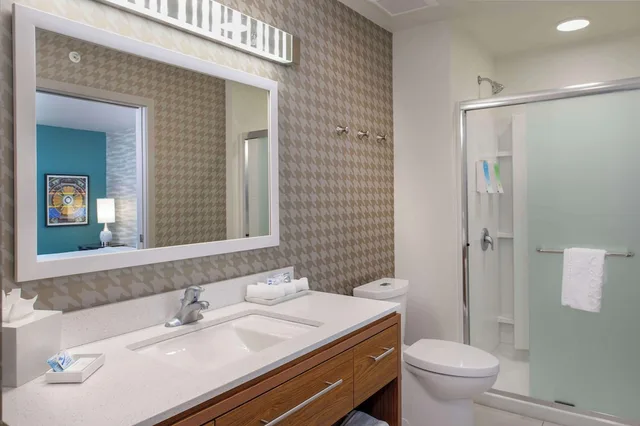 جناح بسرير كينج، Home2 Suites St Louis Central West End Forest Park 2/3