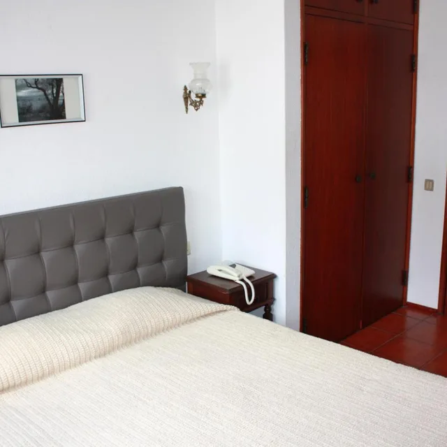 غرفة بسرير مزدوج أو سريرين منفصلين، HOTEL DONA LEONOR 5/9