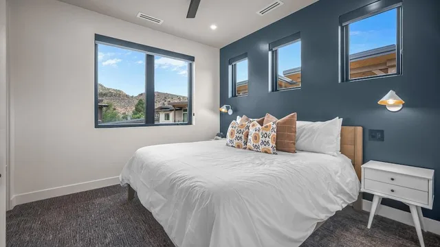 فيلا فاخرة بإطلالة على الجبل بغرفتي نوم بمطبخ، The Montclair Inn And Suites At Zion National Park 1/1