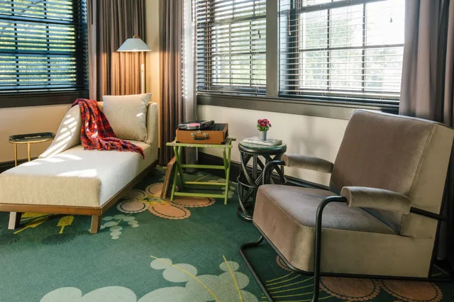 غرفة غراند، Hotel Clermont 3/6