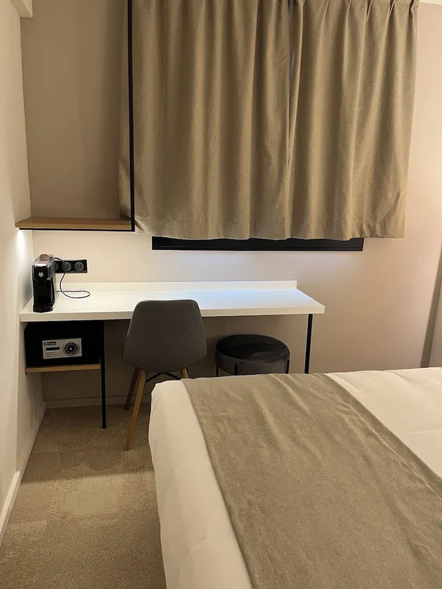 غرفة سوبيريور بسرير مزدوج، The Originals Le Relais D Aubagne 4/10