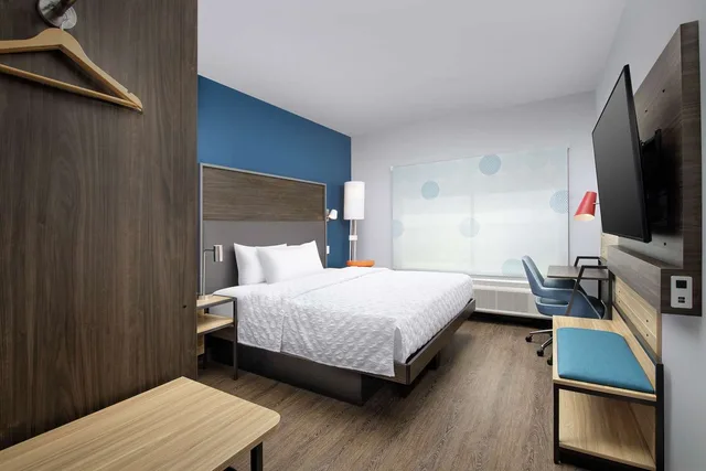 غرفة بسرير كينج، Tru By Hilton San Antonio Lackland Sea World 1/3
