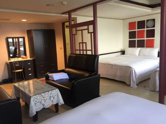 غرفة عائلية بسريرين مزدوجين، King Lo Tung Hotel 4/6