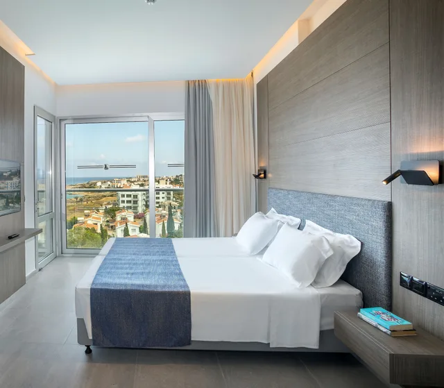 جناح إليت تنفيذي بسريرين منفصلين، Cavo Maris Beach Hotel 3/10
