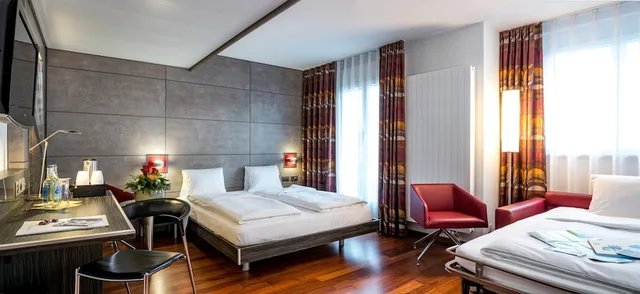 غرفة ثلاثية، Sternen Oerlikon Hotel 4/10