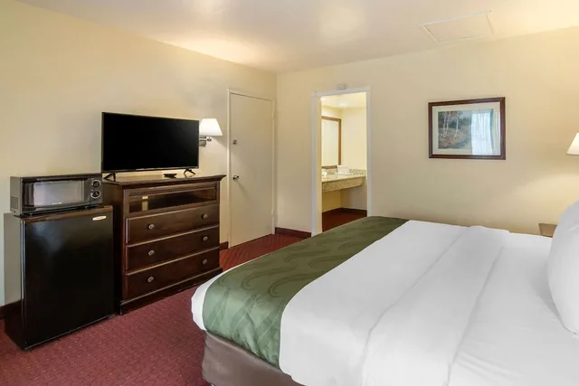 غرفة قياسية بسرير كينج، Quality Inn And Suites el Cajon San Diego East 2/4