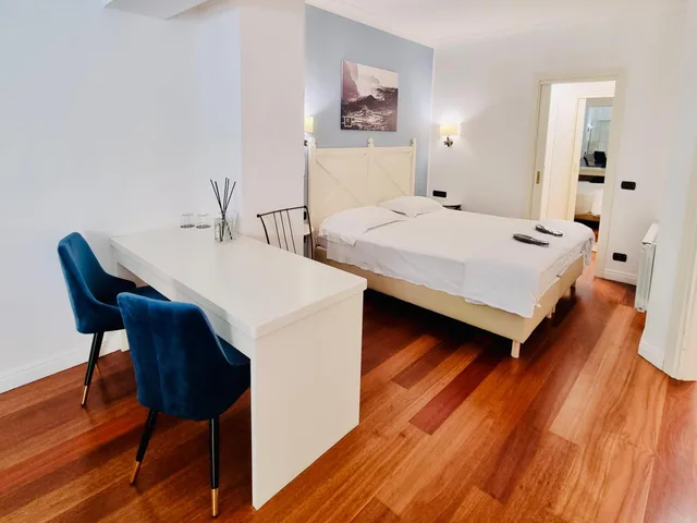 جناح بحوض جاكوزي، Hotel Canali, Portofino Coast 2/5
