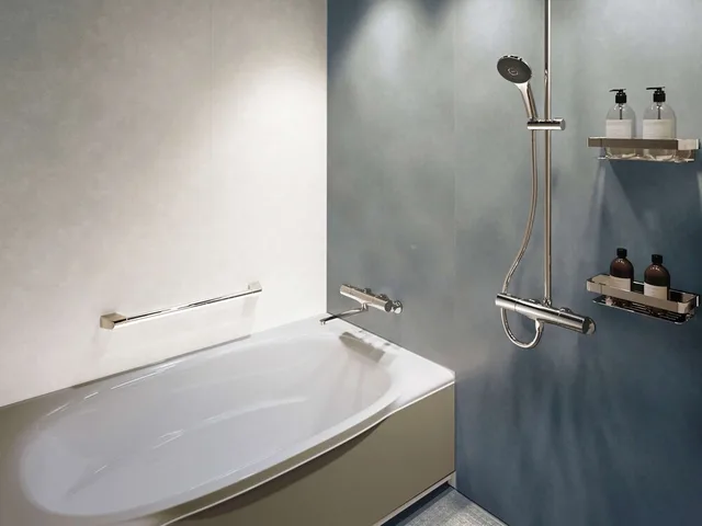Superior, Twin Beds, Two Extra Beds, Mountain View, 2 Sofa، Grand Mercure Awaji Island Resort & Spa 5/5