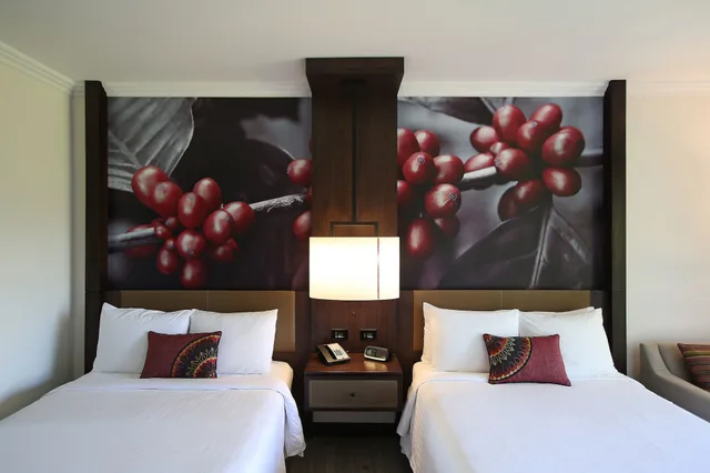 room, 2 double beds, pool access، Costa Rica Marriott Hotel Hacienda Belen 3/10
