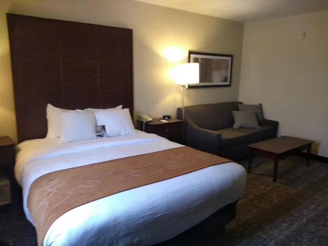 غرفة مفردة بسرير كوين، Cobblestone Suites Ripon 1/1