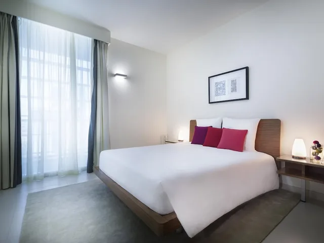 غرفة بسريرين مزدوجين بغرفتي نوم، Aparthotel Adagio Abu Dhabi Al Bustan 2/10