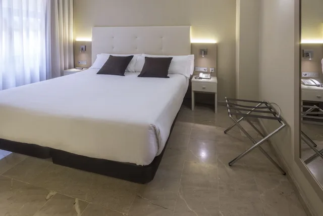 Tower, Comfort, Double Bed، Hotel SERHS Del Port 3/10