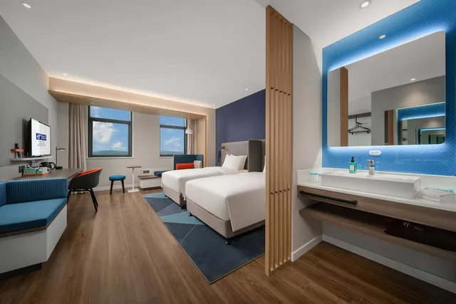 غرفة قياسية بسريرين منفصلين، Holiday Inn Express Rongcheng Science and Technology Park 3/4