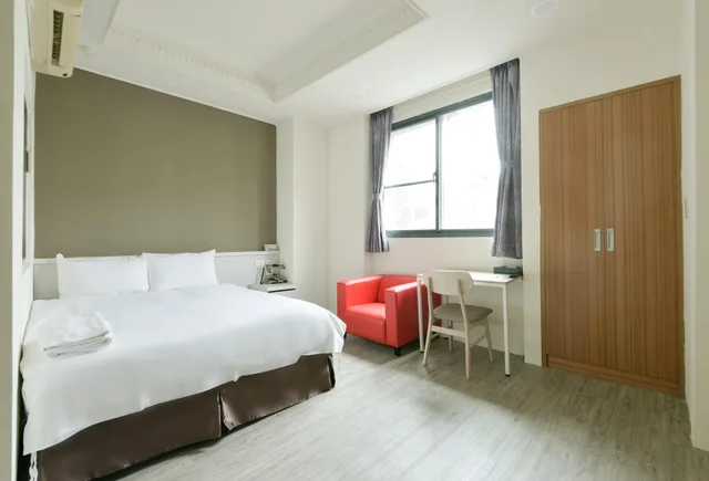 غرفة سوبيريور بسرير مزدوج بحوض استحمام، Raise Hotel Taichung 1/1