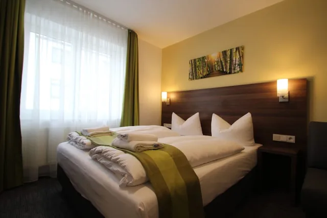 غرفة بسريرين منفصلين، Goethe Conference Hotel 2/10