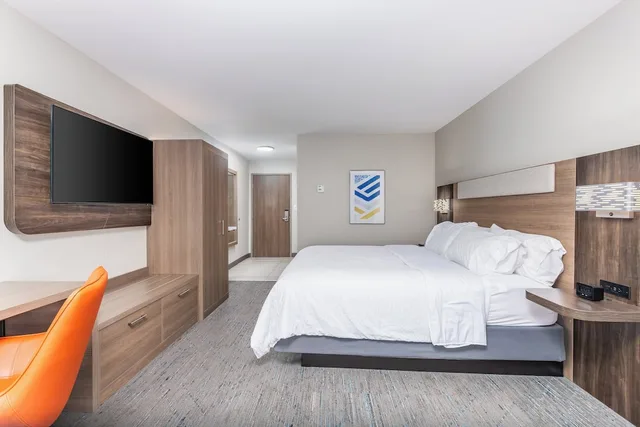 غرفة قياسية بسرير كوين، Holiday Inn Express Hotel And Suites Lancaster 8/10