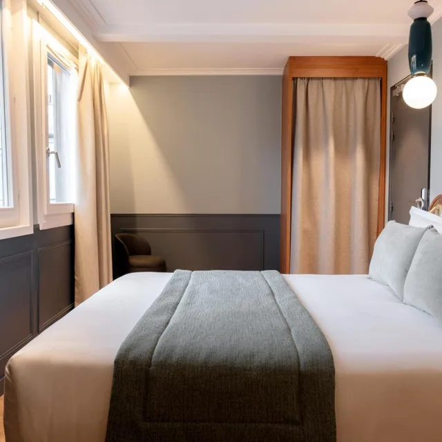 Relax, Triple, Grand Hotel Saint Michel 5/10