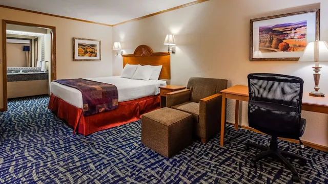غرفة قياسية بسرير كينج للمدخنين، SureStay by Best Western Kansas City Country Inn North 9/10