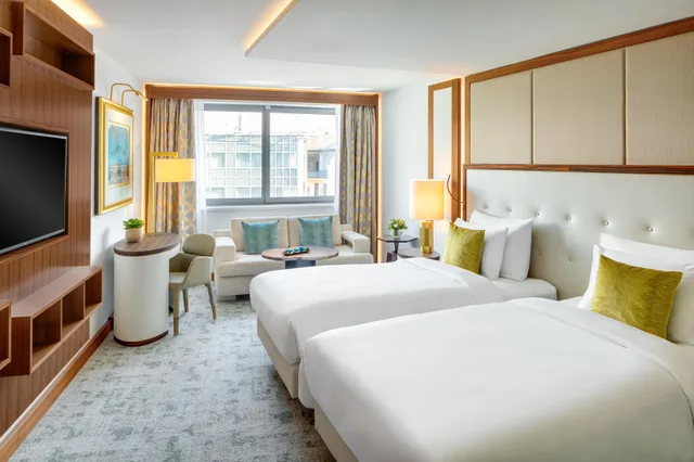 غرفة بريميوم سوبيريور بسريرين منفصلين، Kempinski Hotel Corvinus Budapest 1/2