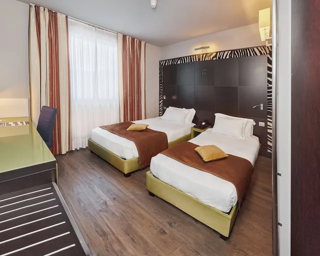 غرفة سوبيريور بسريرين منفصلين، First Hotel Malpensa 1/2