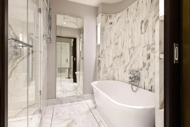 1 Bedroom, Studio, King Bed, Street View، Hotel Bristol A Luxury Collection Hotel Warsaw 3/7