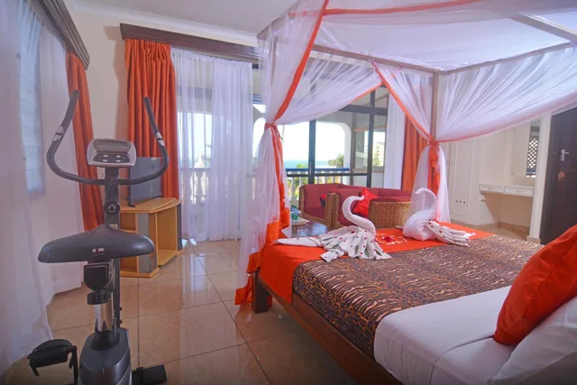 غرفة ديلوكس بسرير مزدوج بإطلالة على البحر بشرفة، Ocean View Nyali Boutique 6/10