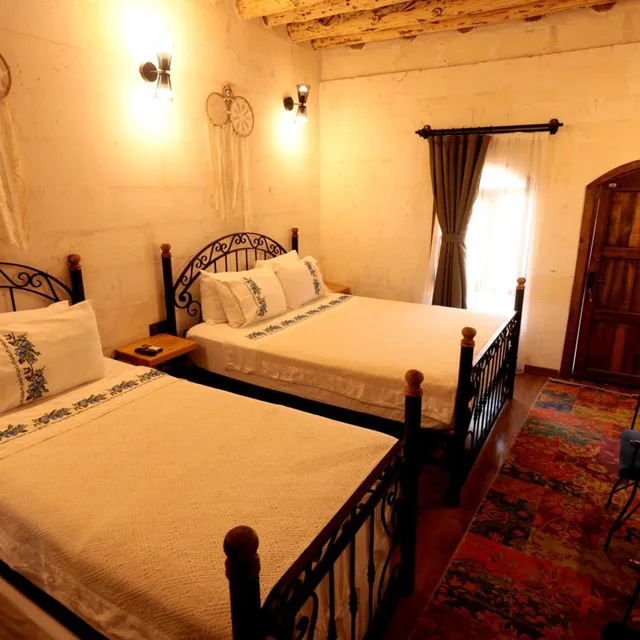 غرفة ثلاثية بإطلالة على الحديقة، Astarte Hotel 2/10