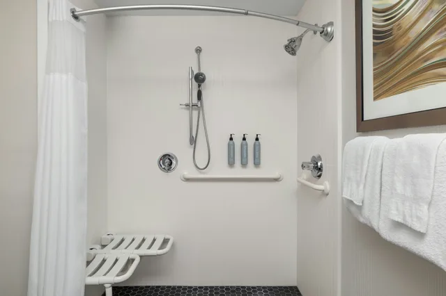 Room, 2 Queen Beds, Courtyard Dallas-Fort Worth/Bedford 5/5