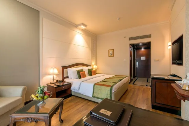 Green, Queen Bed، Howard Plaza the Fern 2/3