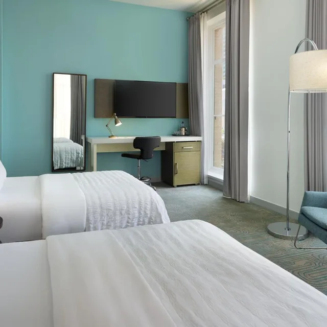 غرفة بسريرين كوين، Le Meridien Tampa, The Courthouse 3/10