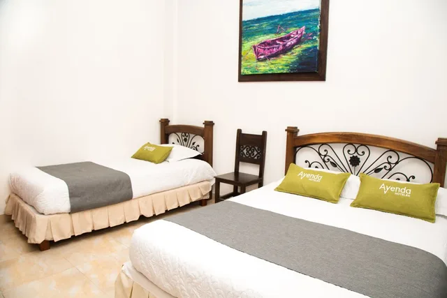 غرفة قياسية ثلاثية بسرير مزدوج وسرير فردي، Casa Polty 1/2