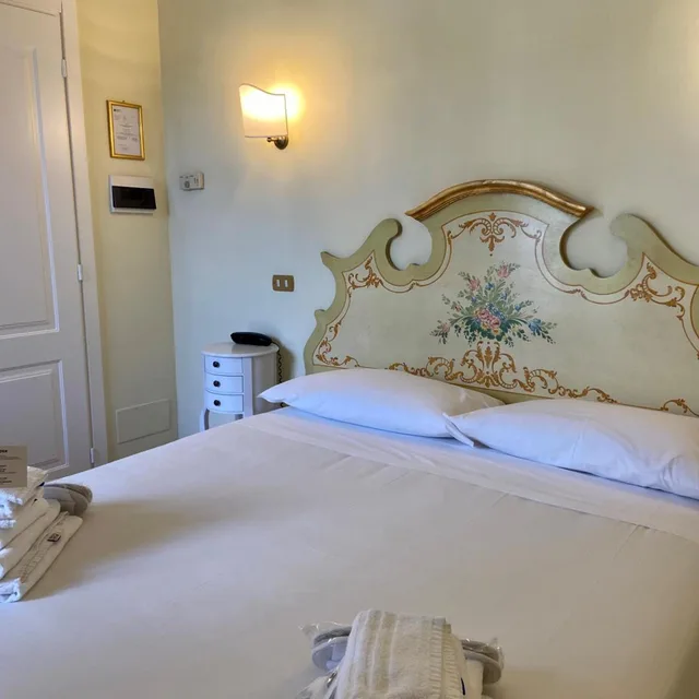 غرفة بسرير مزدوج، Sourire Hotel 2/4