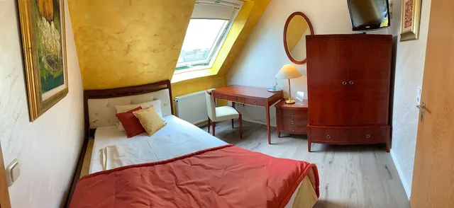 City, Single, Single Bed، Boutique Hotel Goldene Henne 3/5