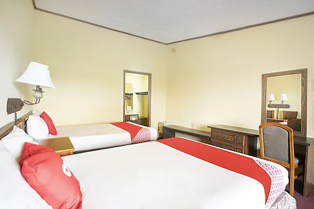 شقة بسريرين كينج بغرفتي نوم، OYO Hotel Daleville AL Hwy 84 2/6