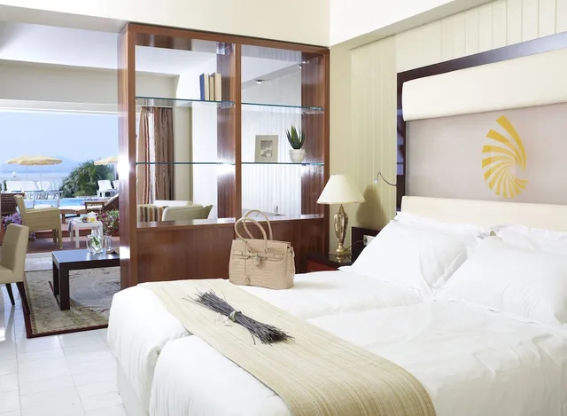 Junior Suite, Twin Beds, Pool Side, Sofa، Sunshine Corfu Hotel & Spa 1/5