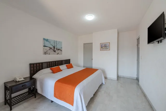 غرفة قياسية بسرير كينج، Imperial Laguna Faranda Cancun Hotel 7/10